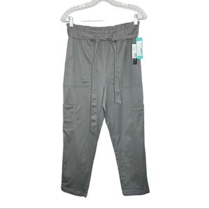 Women's Gray Ankle Pants